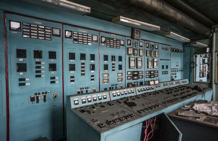 23 Oddly Satisfying Soviet-Era Control Rooms 23 Oddly Satisfying Soviet-Era Control Rooms