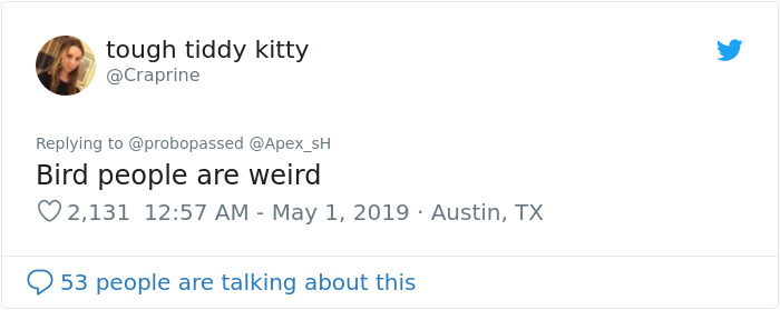 Girl Trains Her Bird To Attack People She Wants, And She Looks Like A Real Life Super Villain Girl Trains Her Bird To Attack People She Wants, And She Looks Like A Real Life Super Villain