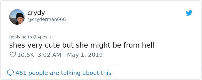 Girl Trains Her Bird To Attack People She Wants, And She Looks Like A Real Life Super Villain Girl Trains Her Bird To Attack People She Wants, And She Looks Like A Real Life Super Villain