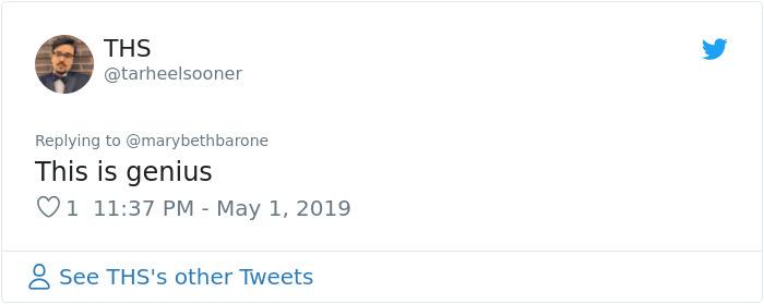 This Woman Had A Date During A Family Vacation, Gave Everyone A Leaflet To Answer Their Annoying Questions This Woman Had A Date During A Family Vacation, Gave Everyone A Leaflet To Answer Their Annoying Questions