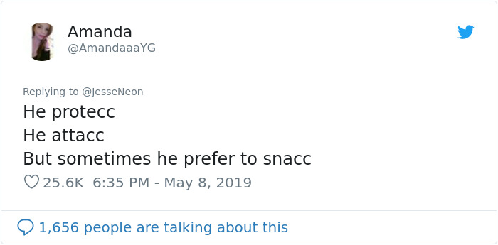 Bear Gifts Deer Bones To Guard Dog In Exchange Of Being Allowed Access To This Man's Trash Bear Gifts Deer Bones To Guard Dog In Exchange Of Being Allowed Access To This Man's Trash