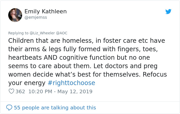 Woman Posts Pic Of 6-Week-Old Embryo To Shame Pro-Choicers, One Of Them Responds With Scientific Facts On What Makes Us Human Woman Posts Pic Of 6-Week-Old Embryo To Shame Pro-Choicers, One Of Them Responds With Scientific Facts On What Makes Us Human