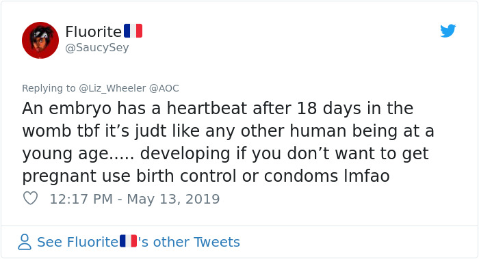 Woman Posts Pic Of 6-Week-Old Embryo To Shame Pro-Choicers, One Of Them Responds With Scientific Facts On What Makes Us Human