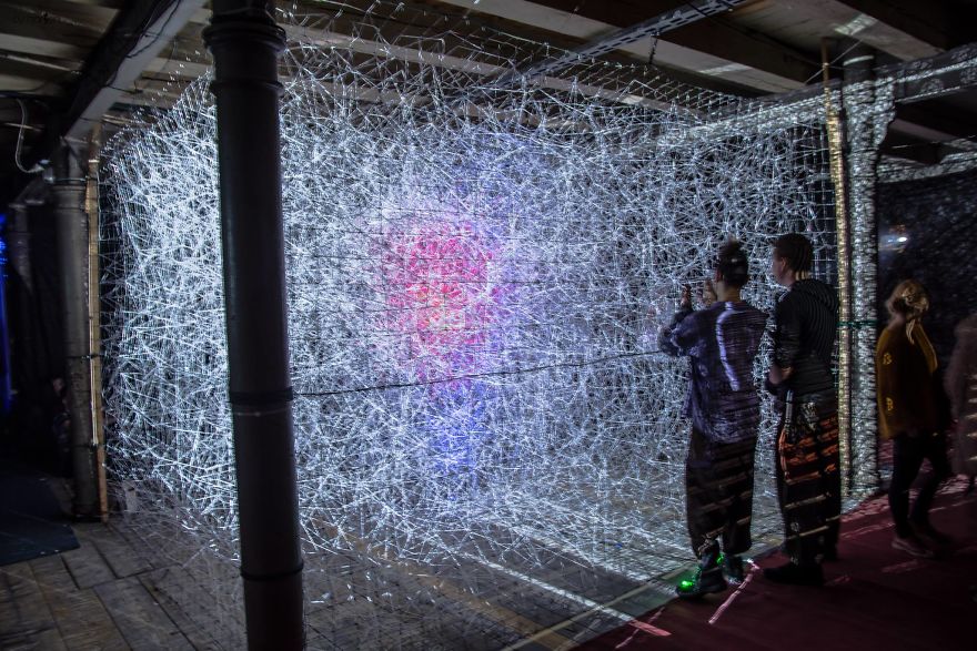 String Art S P A C E C O N C P T