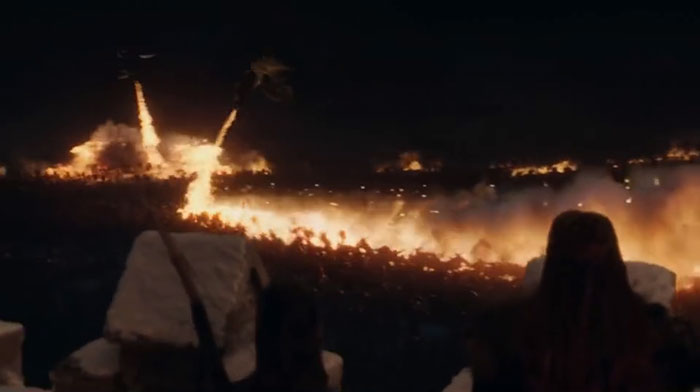 Fans Brighten Up The Latest Episode Of Game Of Thrones And People Are Noticing How Many Details They've Missed Fans Brighten Up The Latest Episode Of Game Of Thrones And People Are Noticing How Many Details They've Missed