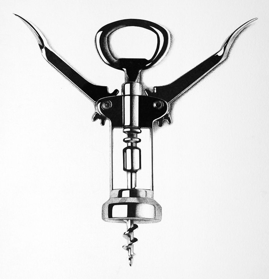 Italian Artist Makes Ultra Realistic Drawings With Pen And The Result Is Impressive