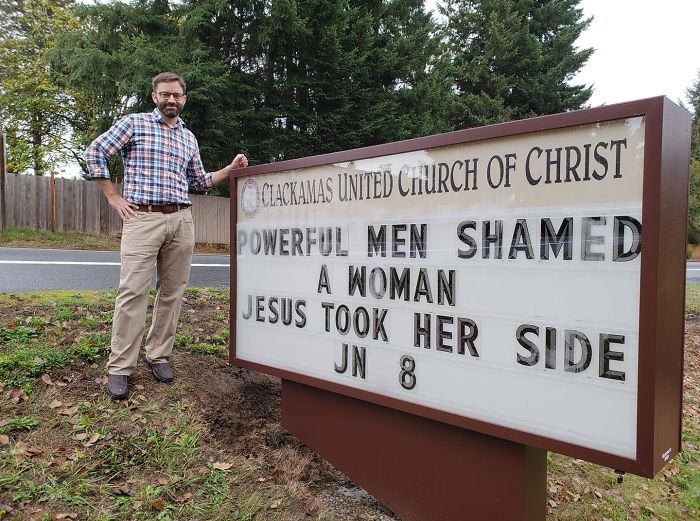Signs-Clackamas-United-Church-Of-Christ-Milwaukie-Adam-Ericksen
