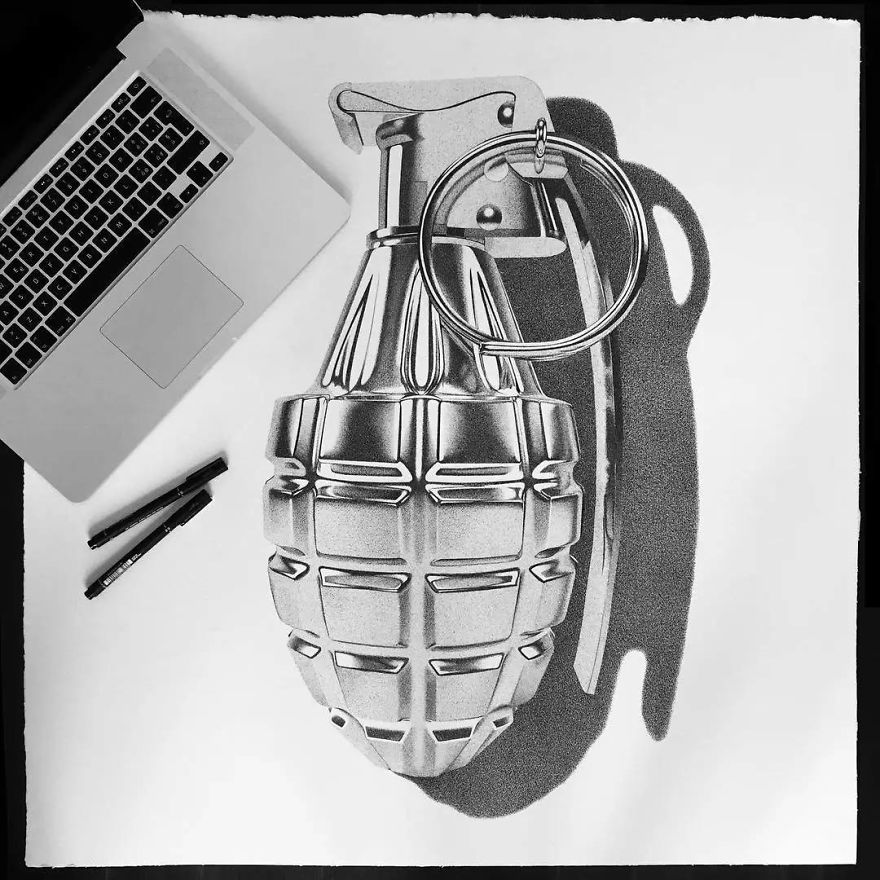 Italian Artist Makes Ultra Realistic Drawings With Pen And The Result Is Impressive