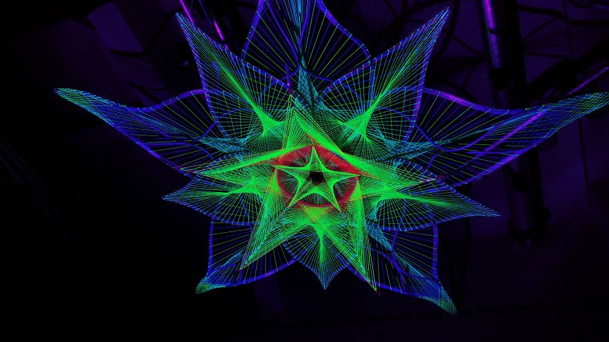 String Art S P A C E C O N C P T