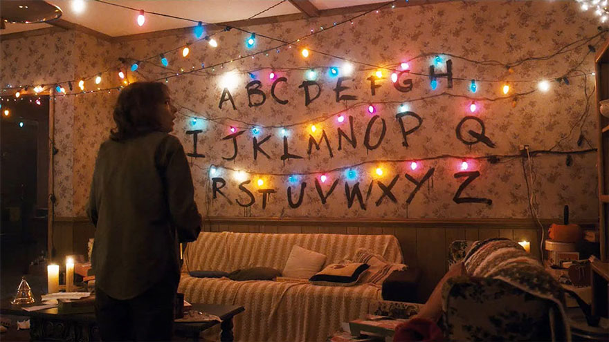 IKEA Recreates The Famous Living Rooms From The Simpsons, Friends And Stranger Things With Its Products IKEA Recreates The Famous Living Rooms From The Simpsons, Friends And Stranger Things With Its Products