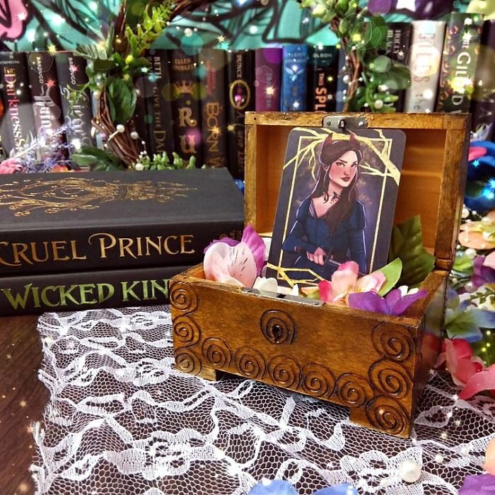 This Bookstagrammer Combines Her Love Of Books And Photography To Take Beautiful Photos.