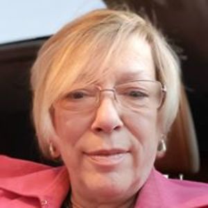 mssandraann55 avatar