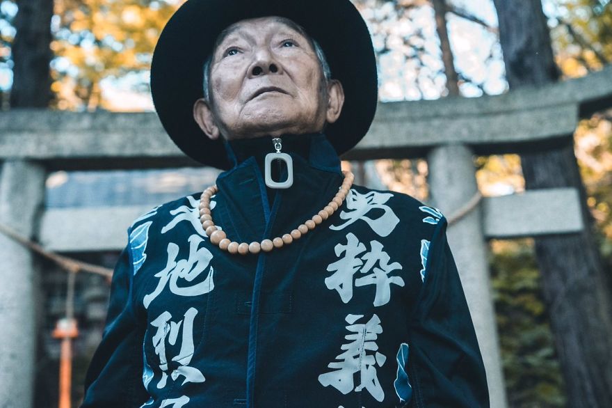 84 Year Old Grandpa Is Being Viral With His Totally Fashion Photo Shoots On Instagram