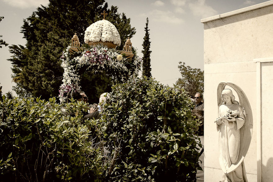 The Epitaph In The Cemetery, Good Friday! The Epitaph In The Cemetery, Good Friday!