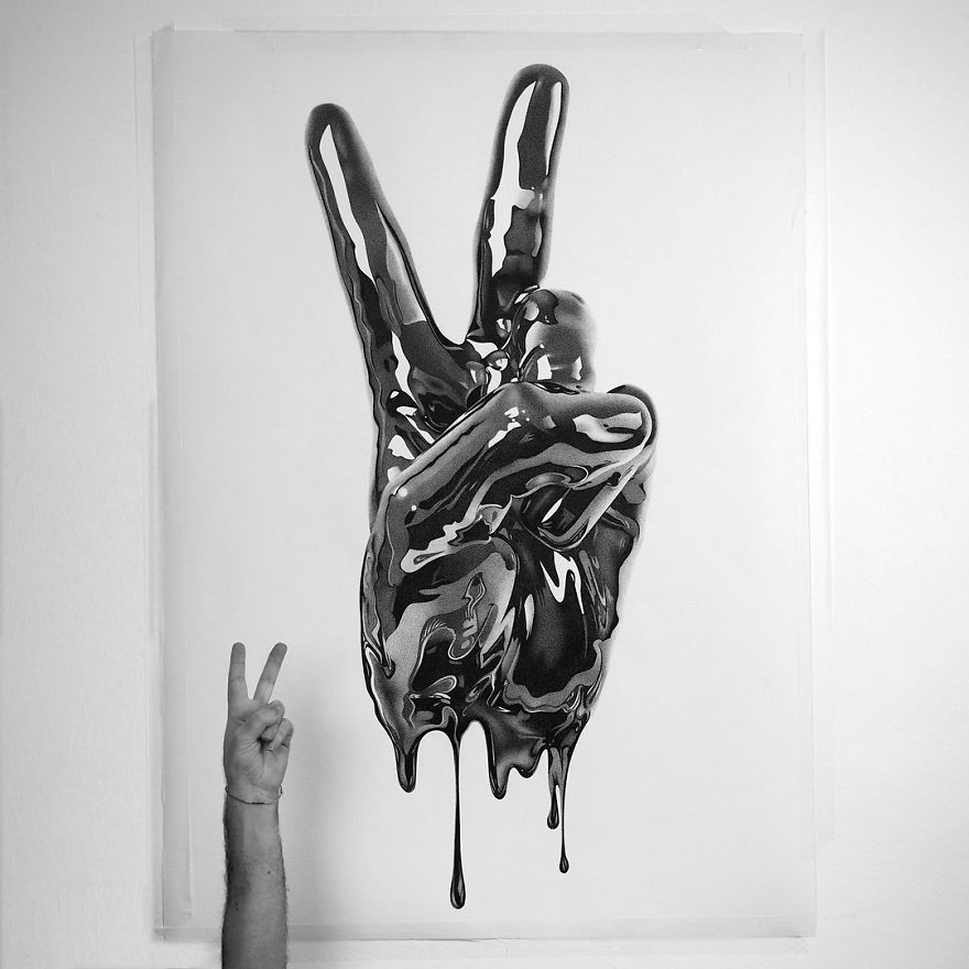 Italian Artist Makes Ultra Realistic Drawings With Pen And The Result Is Impressive