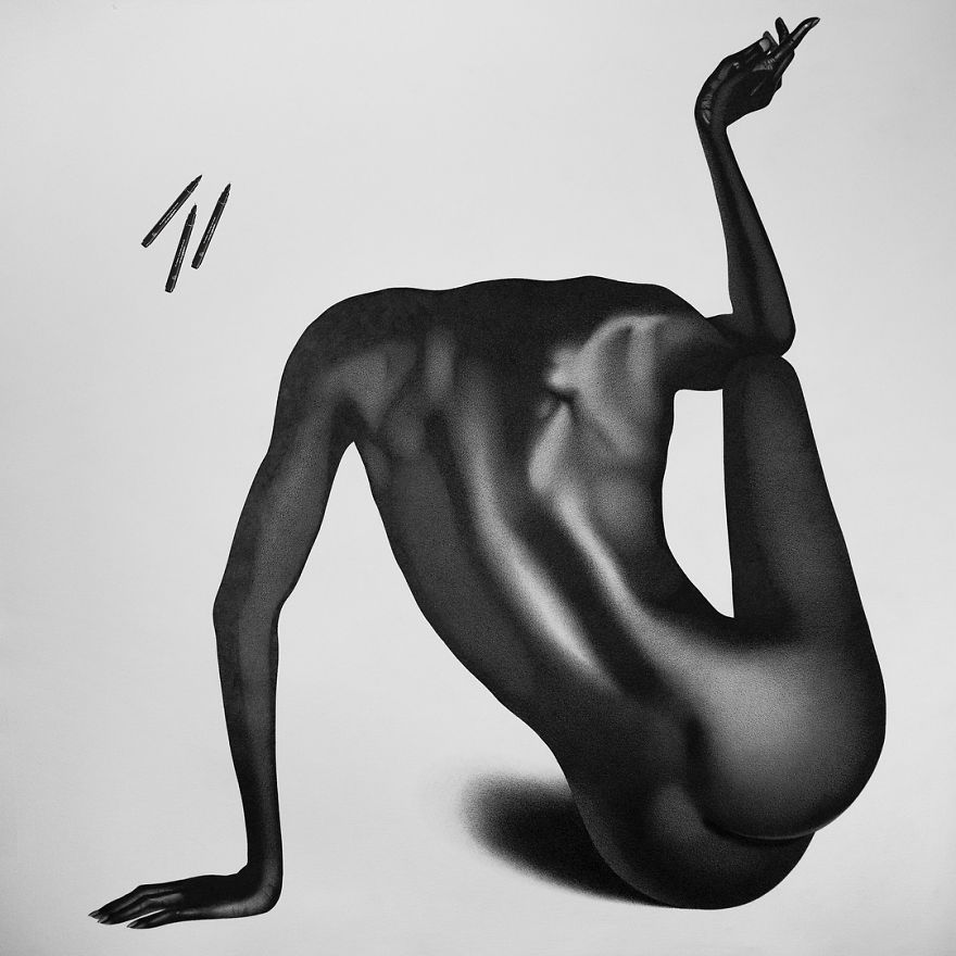 Italian Artist Makes Ultra Realistic Drawings With Pen And The Result Is Impressive