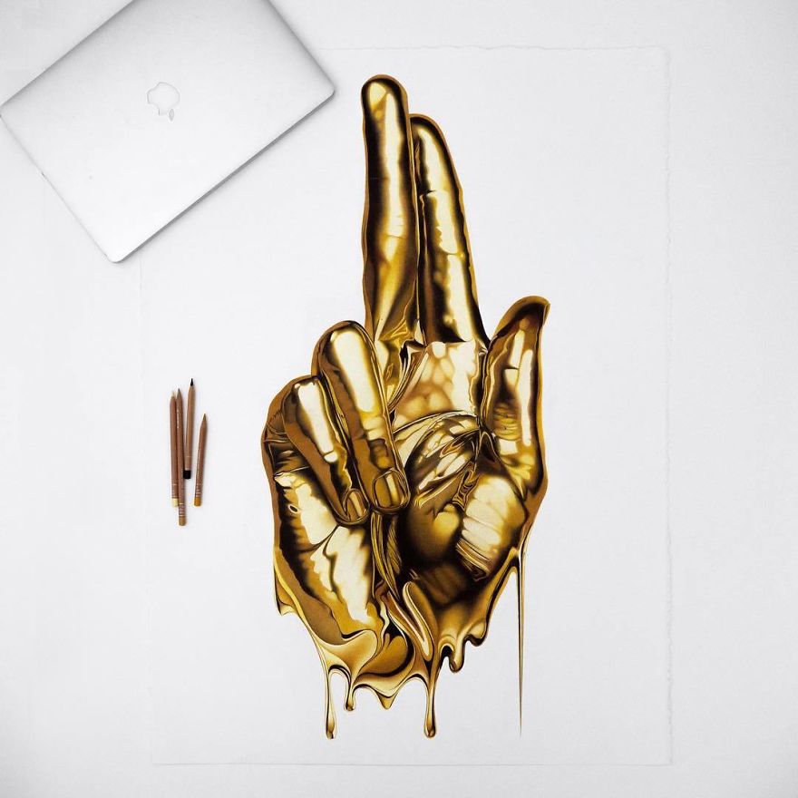 Italian Artist Makes Ultra Realistic Drawings With Pen And The Result Is Impressive