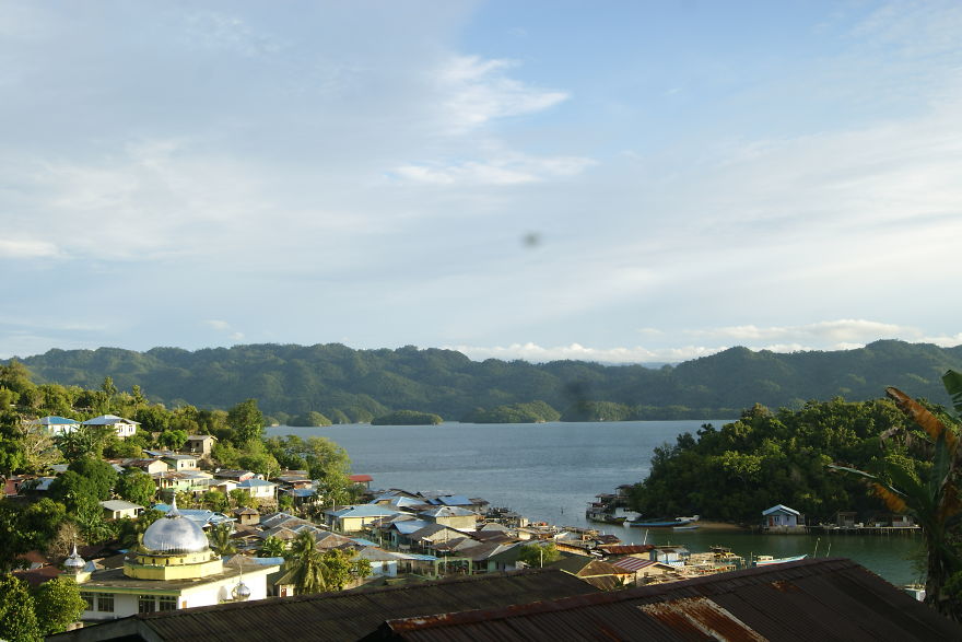 I Went To Fakfak To Enjoy The Beach, Cave, And Saw Bats I Went To Fakfak To Enjoy The Beach, Cave, And Saw Bats