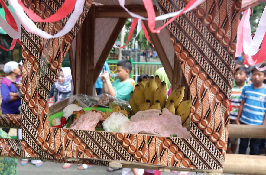 First Milling Ceremony