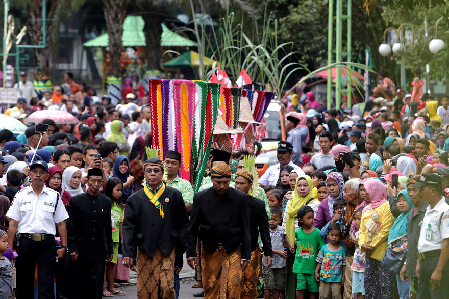First Milling Ceremony