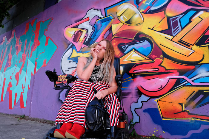 I Am A So-Called “Non-Service Person”, But That Does Not Get In The Way Of Living My Life To The Fullest (34 Pics) I Am A So-Called “Non-Service Person”, But That Does Not Get In The Way Of Living My Life To The Fullest (34 Pics)