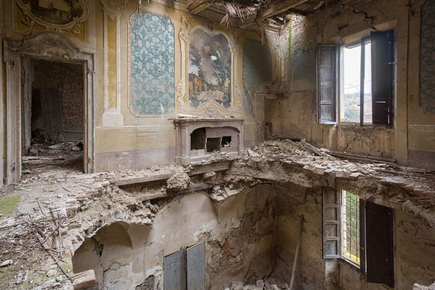 I Found Places Where Nature Mixes With Human's Built Environment In Europe