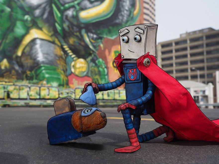 Ceramic Artist Writes A Book About A Super(Duper) Robot Ceramic Artist Writes A Book About A Super(Duper) Robot