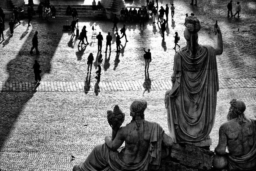 The Goddess Of Rome Overlooking Piazza Del Popolo