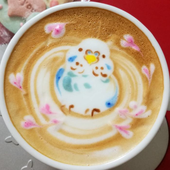 Japanese Uses His Passion For Birds And Creates Incredible Designs In Coffee