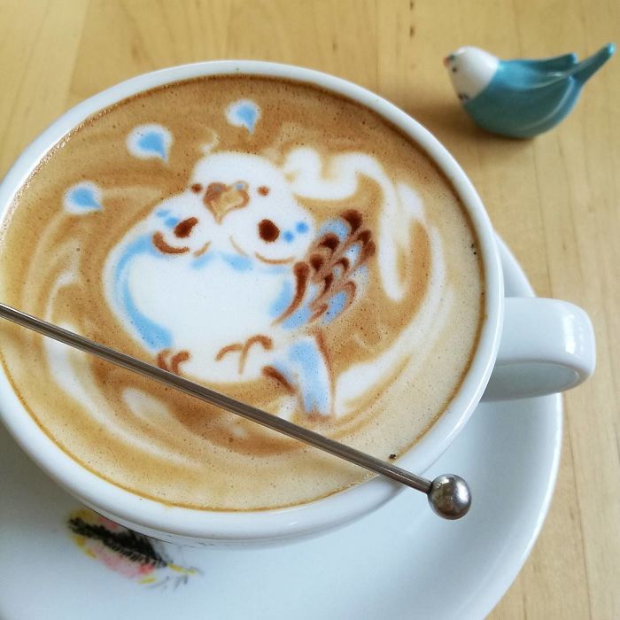 Japanese Uses His Passion For Birds And Creates Incredible Designs In Coffee