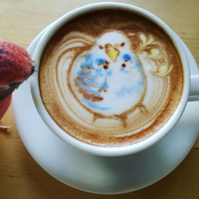 Japanese Uses His Passion For Birds And Creates Incredible Designs In Coffee