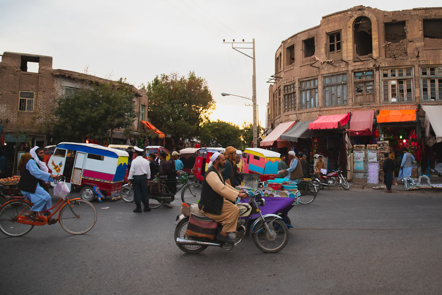 I Traveled To Afghanistan To Show People What It Really Looks Like (40 Pics) I Traveled To Afghanistan To Show People What It Really Looks Like (40 Pics)
