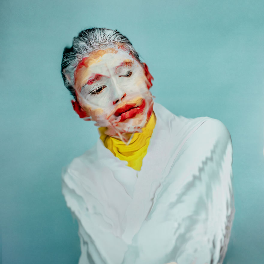 I Use Clear Water To Create Unique Abstract Painted-Like Photographs