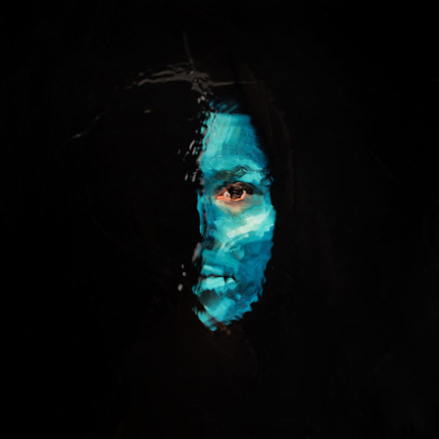 I Use Clear Water To Create Unique Abstract Painted-Like Photographs