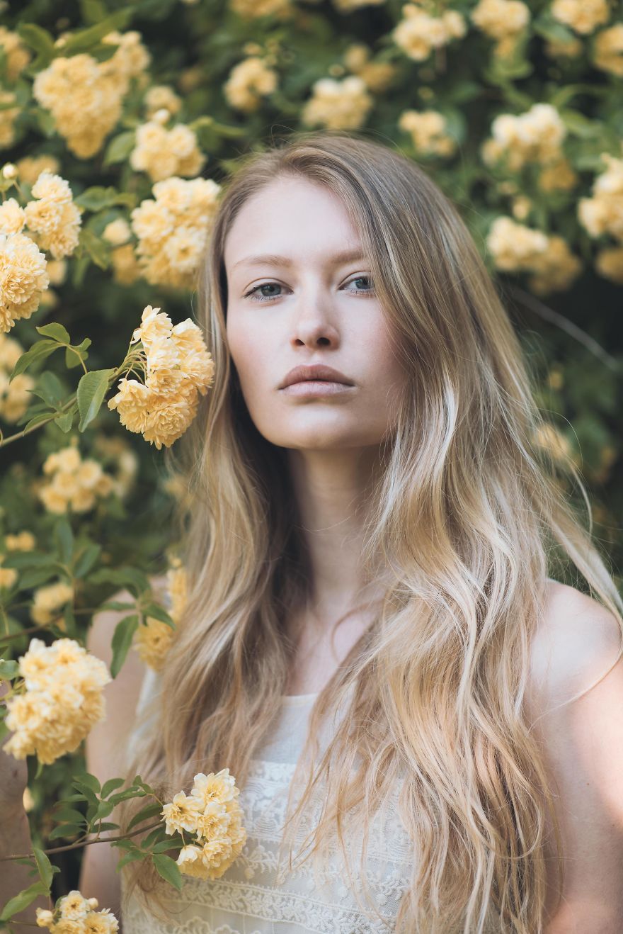 I Capture The Women In Streets Of Geneva