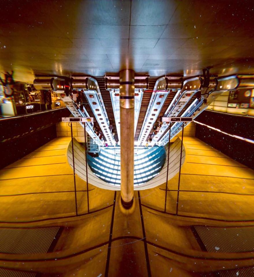 Turn Around The London Tube And You’ll Design Spaceships