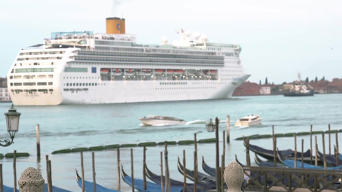 Banksy Gets Kicked Out The Venice Art Biennale After Creating Unlicensed Street Stall With Social Commentary Banksy Gets Kicked Out The Venice Art Biennale After Creating Unlicensed Street Stall With Social Commentary