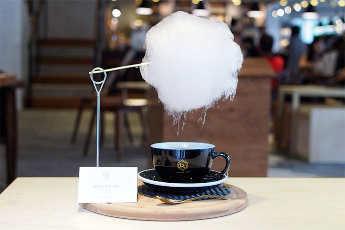 Cafe In Shanghai Serves Coffee With Cotton Candy On Top So It Rains Sugar, And It Looks Magical Cafe In Shanghai Serves Coffee With Cotton Candy On Top So It Rains Sugar, And It Looks Magical