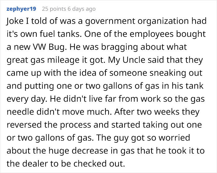 Guy Gets Pranked With A Fake 'Cactus' That's Actually A Pickle His Colleagues Replace Every 2 Days Guy Gets Pranked With A Fake 'Cactus' That's Actually A Pickle His Colleagues Replace Every 2 Days