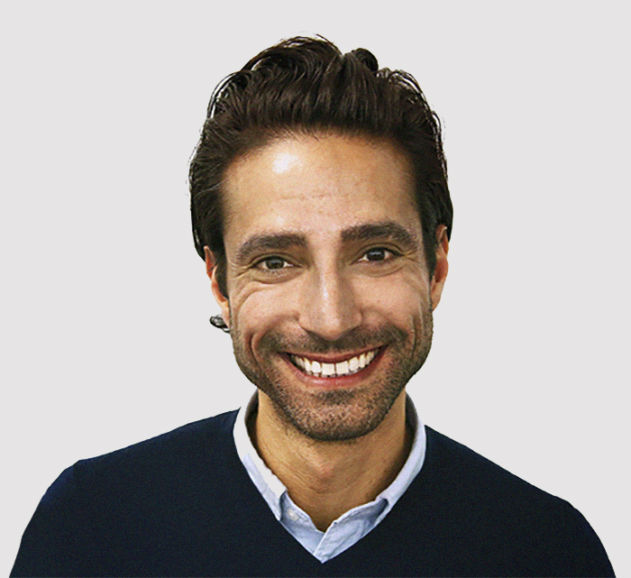 CEO's Post On Micromanaging Goes Viral And Many Agree How Toxic For Any Company Micromanaging Truly Is