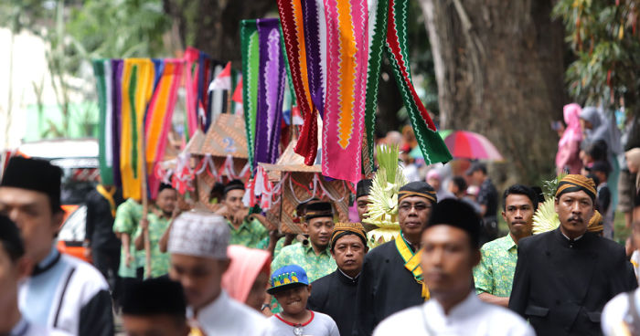 First Milling Ceremony