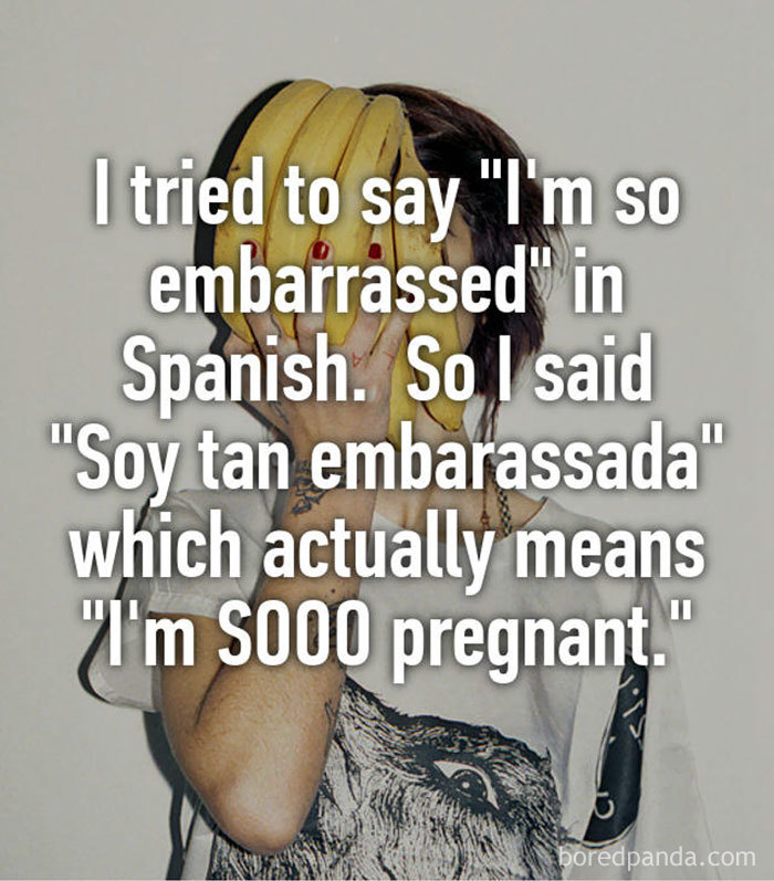 Meme about a Spanish language translation mishap with a person holding bananas.