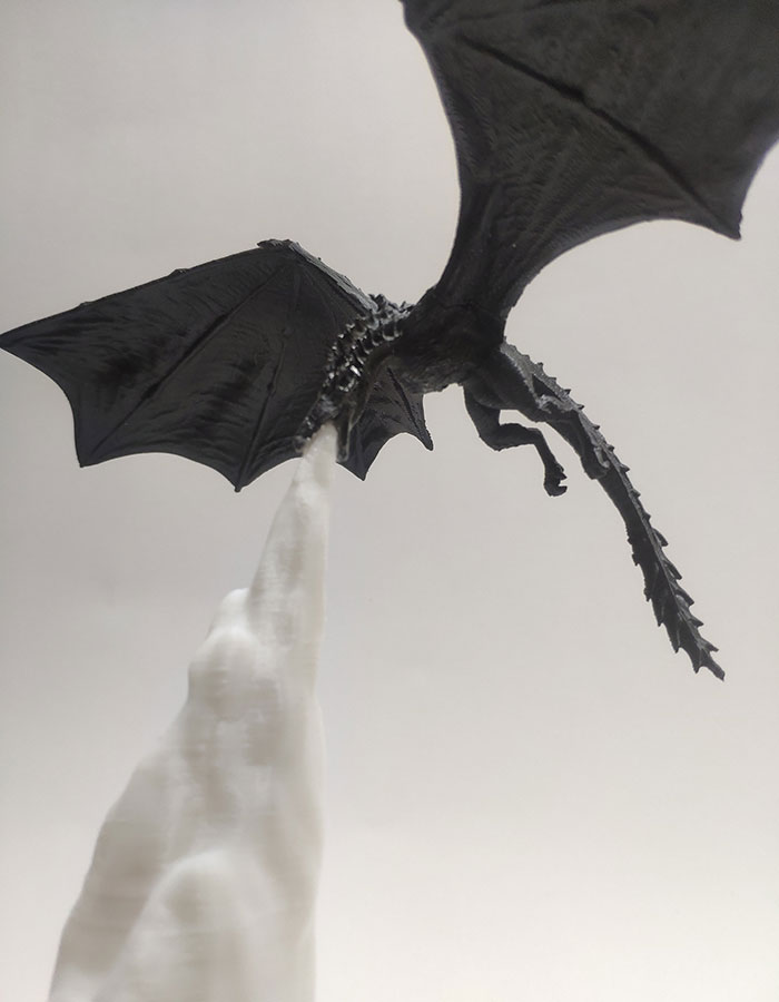 Someone Just Made An Epic 'Game Of Thrones' Lamp And Put It On Etsy Someone Just Made An Epic 'Game Of Thrones' Lamp And Put It On Etsy