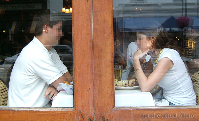 Person Explains Guys Often Fail To Notice Girls’ Signals Because They’re All Different After Someone Asks For Obvious Hints