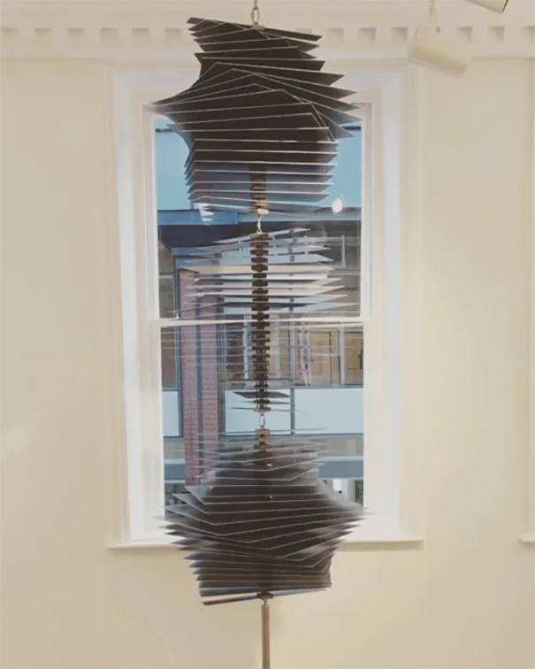 18 Oddly Satisfying Kinetic Sculptures By Ivan Black