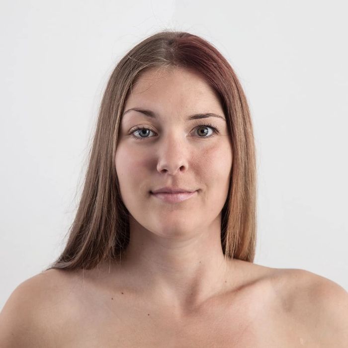 Mother/Daugther : Mireille, 37 And Maxim, 16, 2016 Mother/Daugther : Mireille, 37 And Maxim, 16, 2016