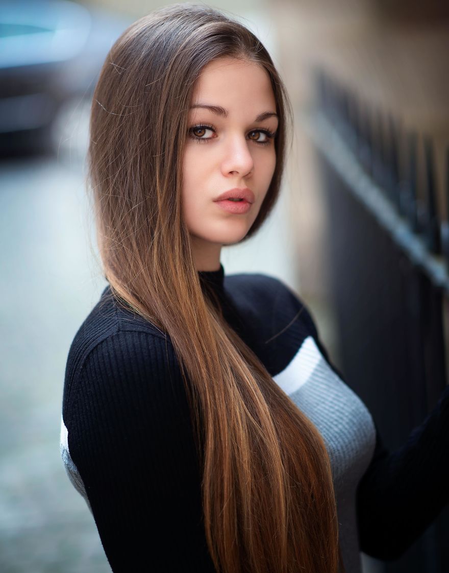 I Capture The Women In Streets Of Geneva