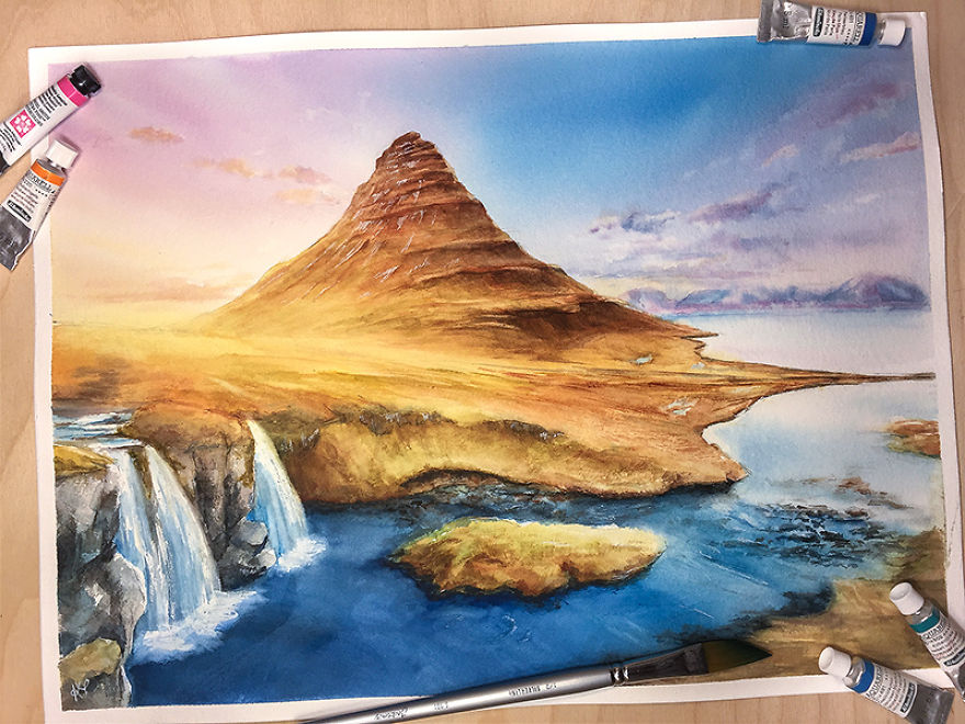 Kirkjufell Mountain, Iceland