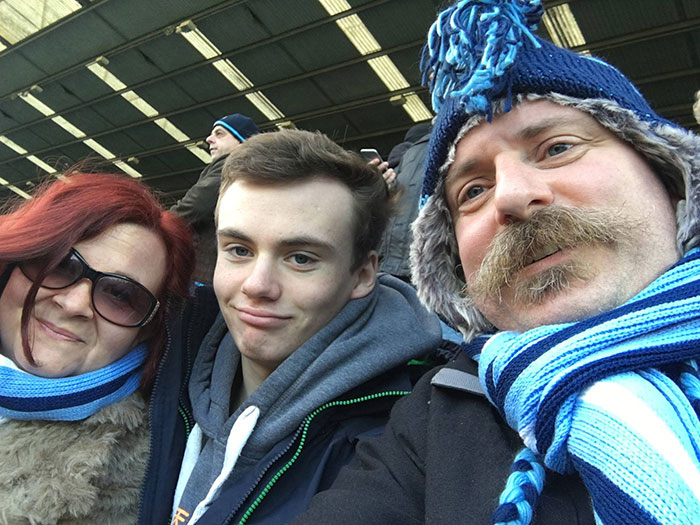 Father Is Stoked To Find A Review About His Son Taking Care Of An Autistic Child At Work Father Is Stoked To Find A Review About His Son Taking Care Of An Autistic Child At Work