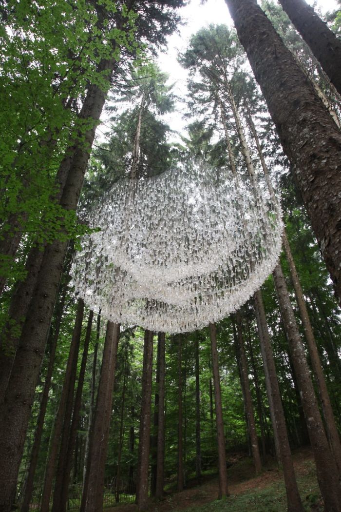 Rainwater 'Chandelier' Installation Can Collect Up To 800 Pounds Of Water Rainwater 'Chandelier' Installation Can Collect Up To 800 Pounds Of Water